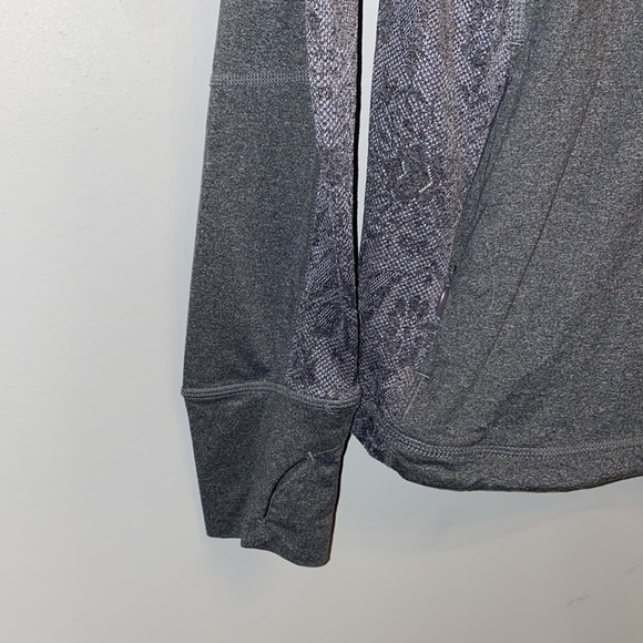 Roadrunner running 1/4 zip jacket - Picture 3 of 7